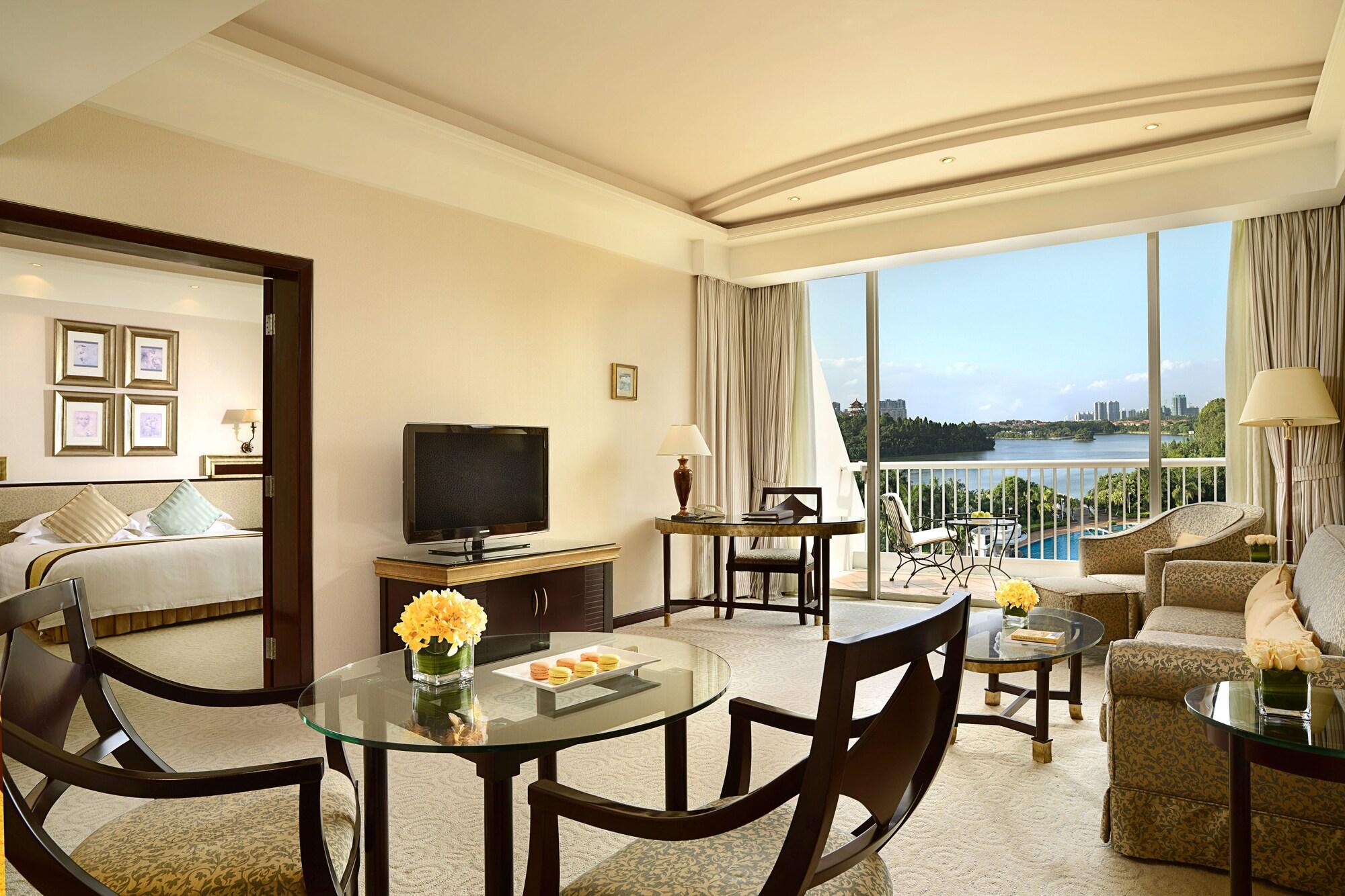 Sofitel Dongguan Royal Lagoon Exterior foto