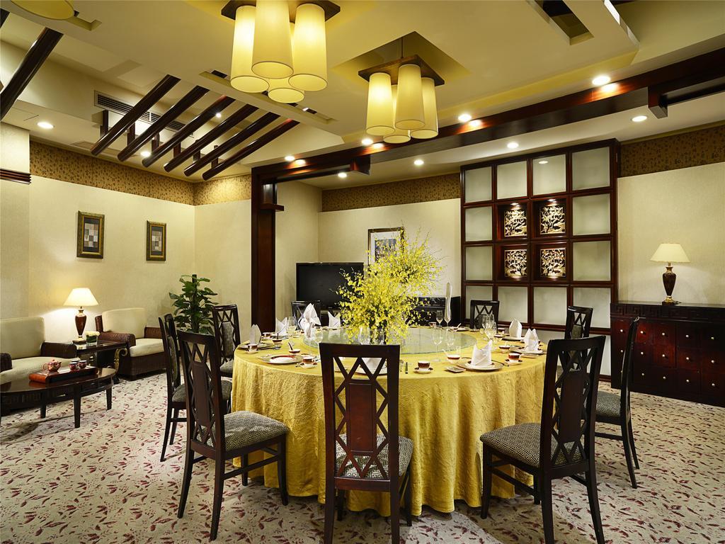 Sofitel Dongguan Royal Lagoon Exterior foto